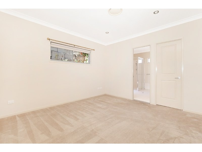7 Corymbia Crescent, Anstead QLD 4070