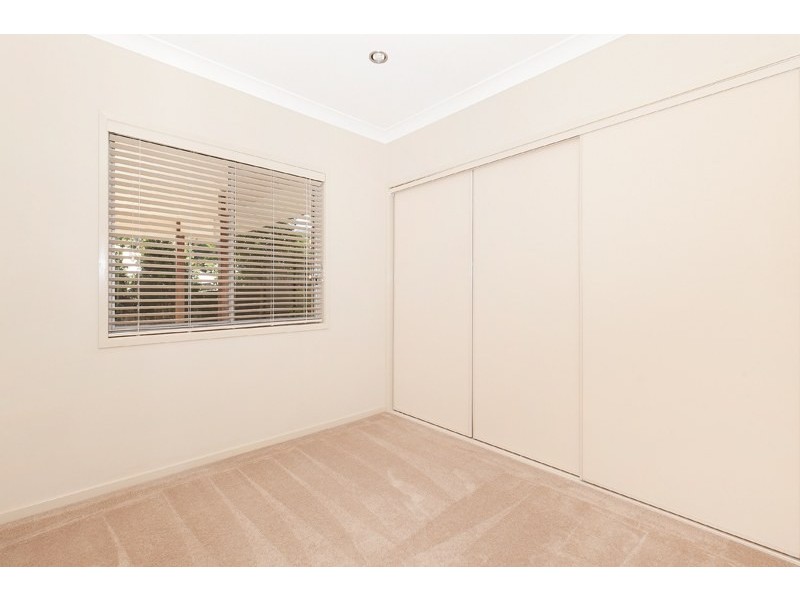 7 Corymbia Crescent, Anstead QLD 4070