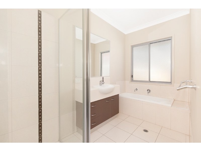 7 Corymbia Crescent, Anstead QLD 4070