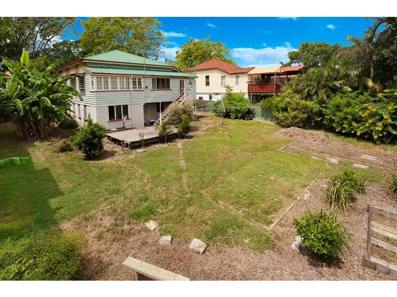 15 Blackburn Street, Moorooka QLD 4105