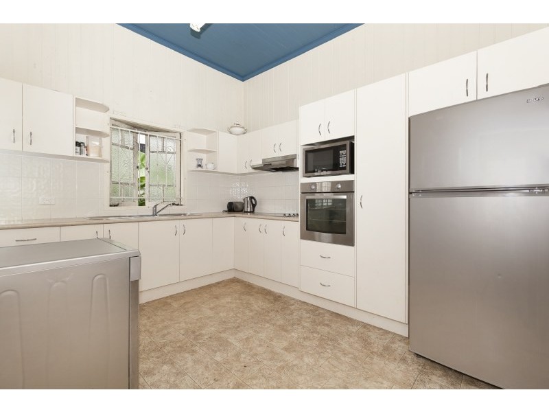 15 Blackburn Street, Moorooka QLD 4105