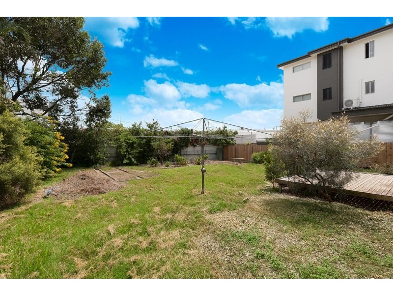 15 Blackburn Street, Moorooka QLD 4105