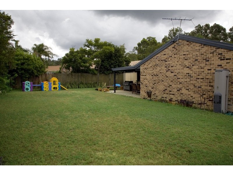 80 Glengarry Road, Keperra QLD 4054