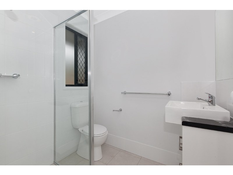 71 Columbia Drive, Bellbird Park QLD 4300