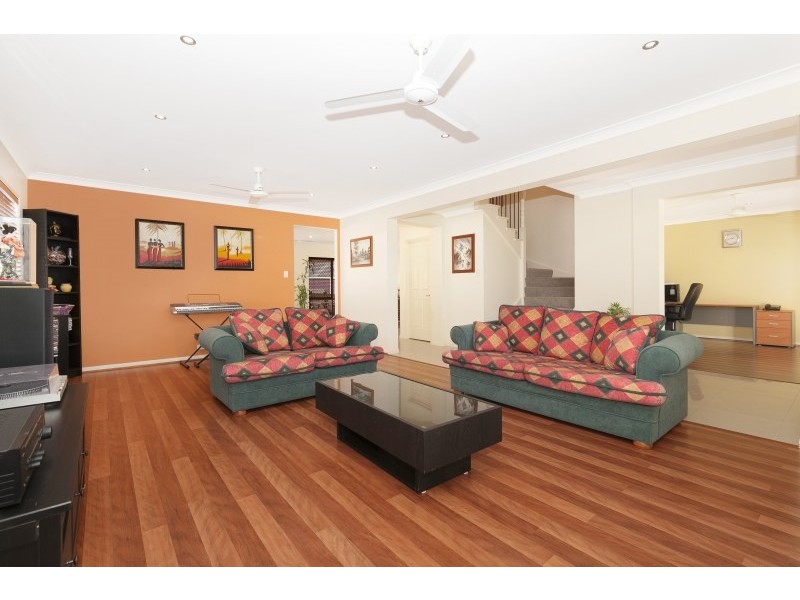 38 Dalewood Place, Moggill QLD 4070