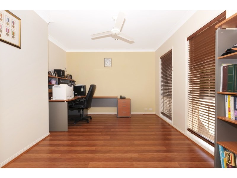 38 Dalewood Place, Moggill QLD 4070