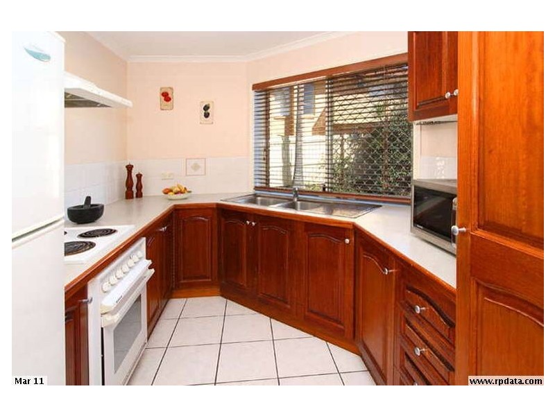 2/24 Cambridge Street, Carina Heights QLD 4152