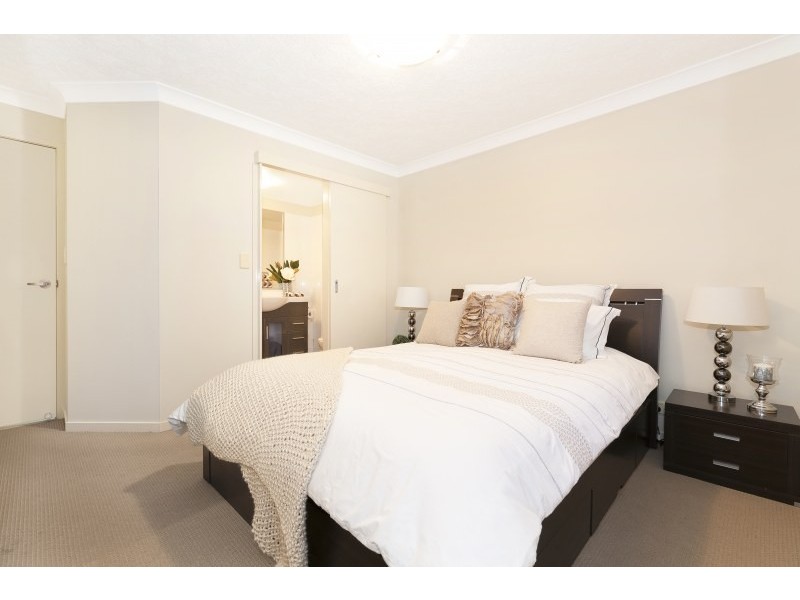 7/2A White Street, Everton Park QLD 4053