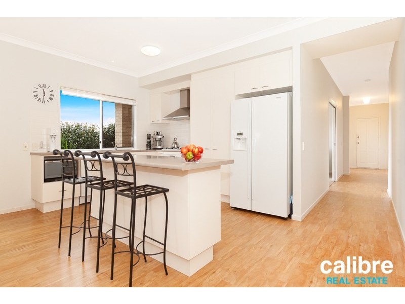 23 Rise Place, Moggill QLD 4070