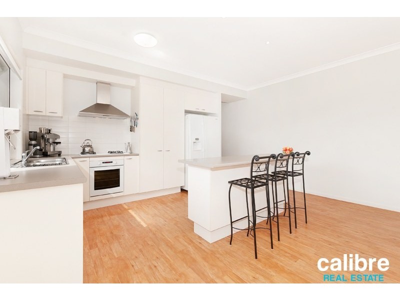 23 Rise Place, Moggill QLD 4070