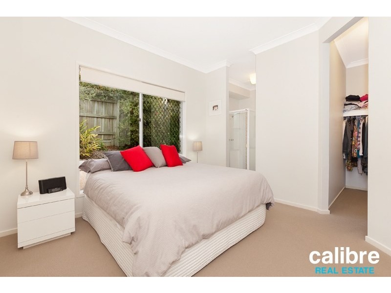 23 Rise Place, Moggill QLD 4070