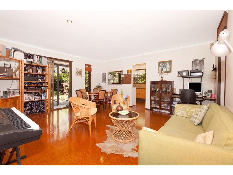 12 Pinkwood Street, Bellbowrie QLD 4070