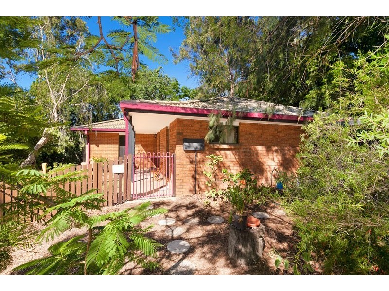 12 Pinkwood Street, Bellbowrie QLD 4070