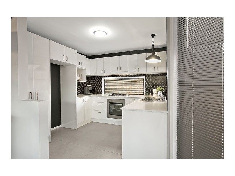 65B Cedar Street, Greenslopes QLD 4120