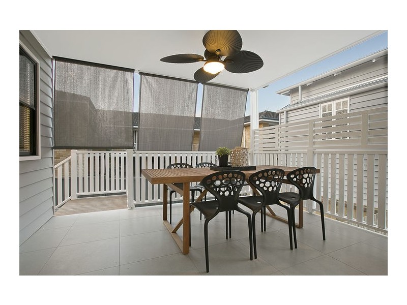 65B Cedar Street, Greenslopes QLD 4120