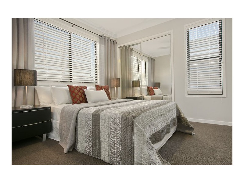 65B Cedar Street, Greenslopes QLD 4120