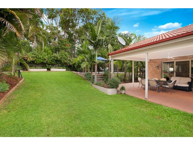 4 Palm Court, Bellbowrie QLD 4070