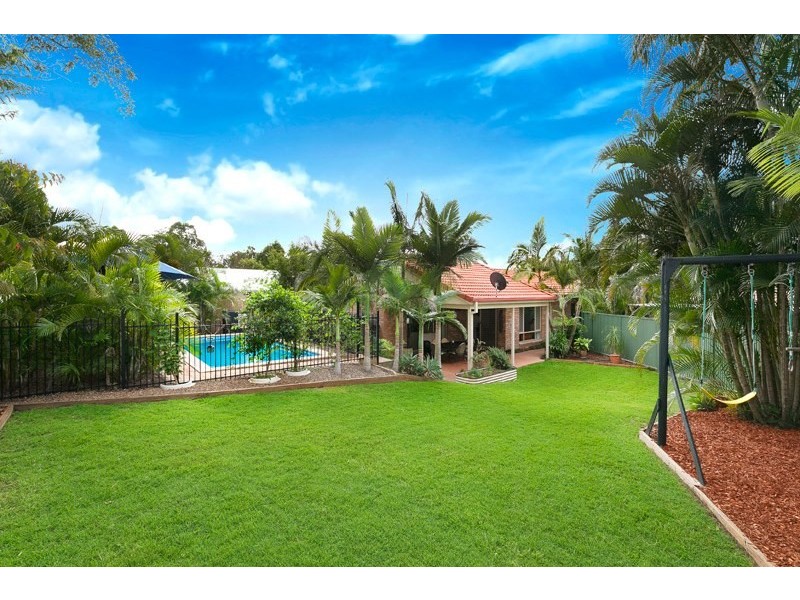 4 Palm Court, Bellbowrie QLD 4070