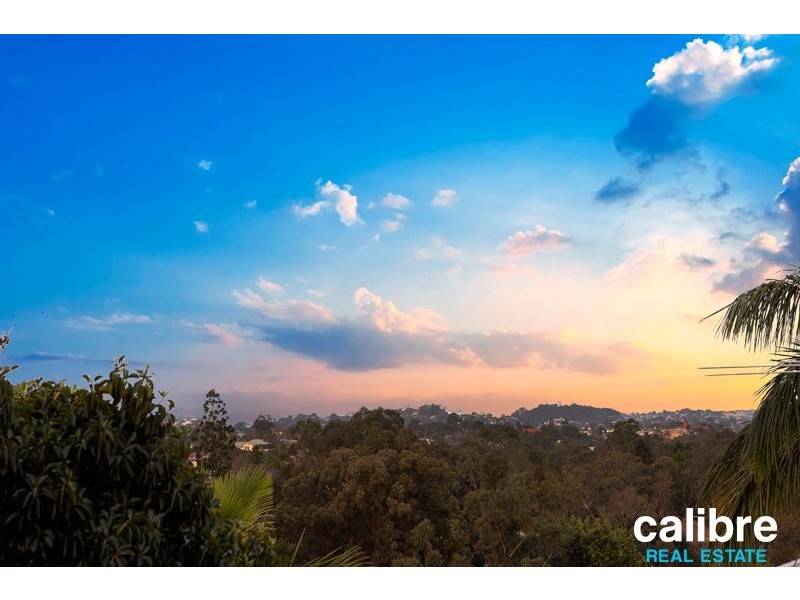 9 View Parade, Ashgrove QLD 4060