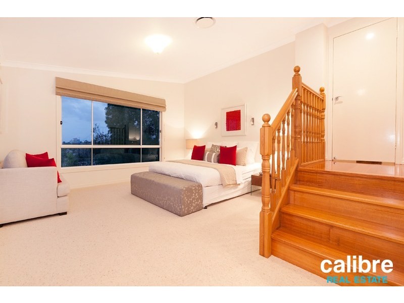 9 View Parade, Ashgrove QLD 4060