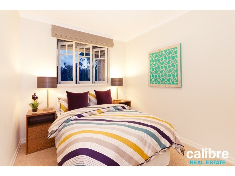 9 View Parade, Ashgrove QLD 4060