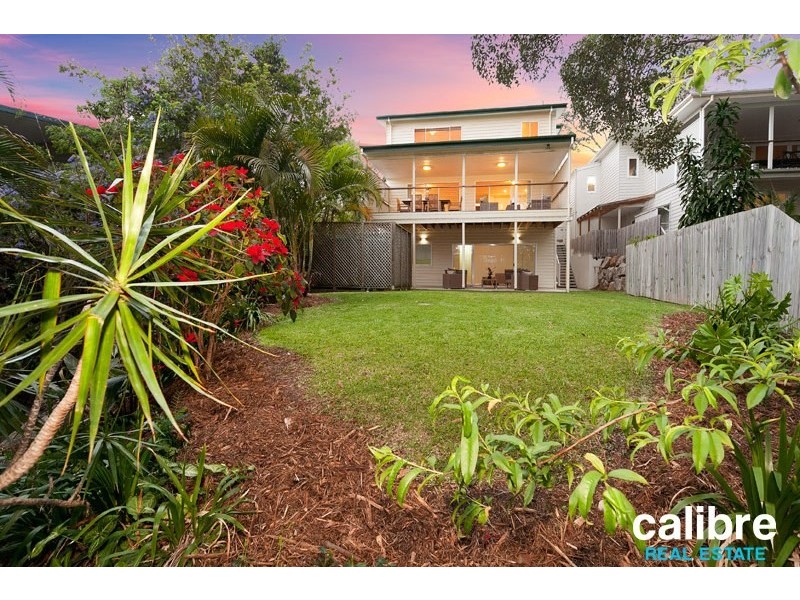 9 View Parade, Ashgrove QLD 4060