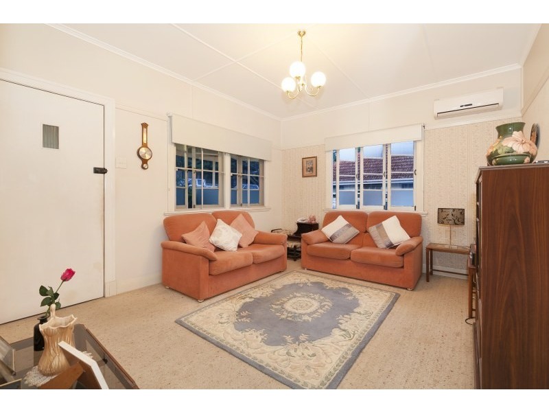 1084 Moggill Road, Kenmore QLD 4069