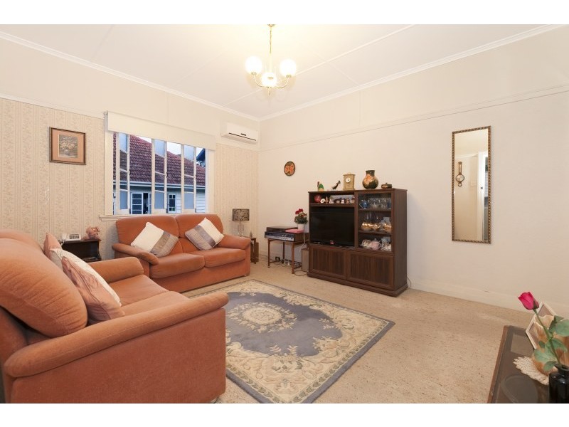 1084 Moggill Road, Kenmore QLD 4069