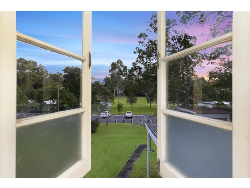 1084 Moggill Road, Kenmore QLD 4069