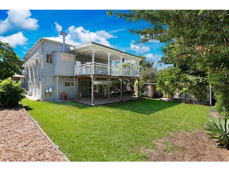 9 Sinclair Street, Newtown QLD 4305