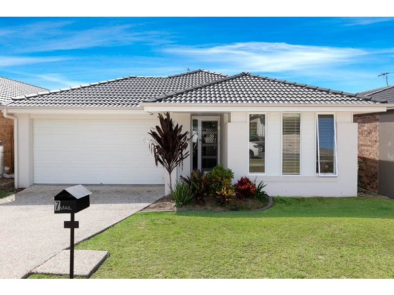 7 Ada Street, Augustine Heights QLD 4300