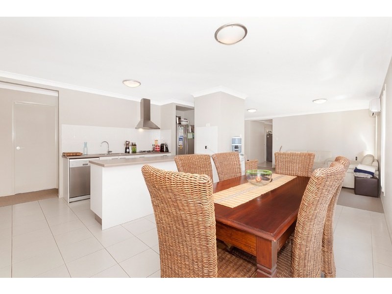 7 Ada Street, Augustine Heights QLD 4300