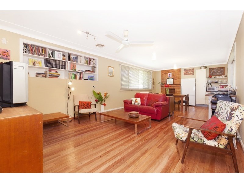 64 Marshall Lane, Kenmore QLD 4069