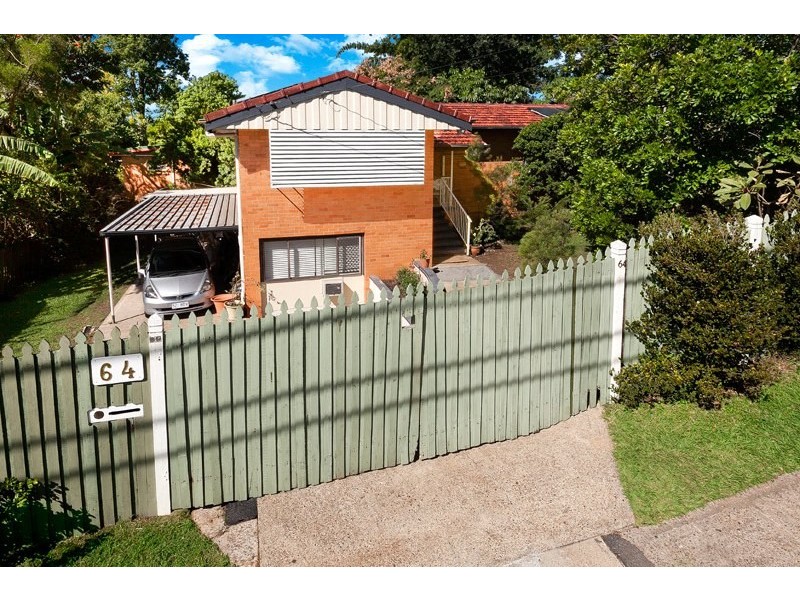 64 Marshall Lane, Kenmore QLD 4069