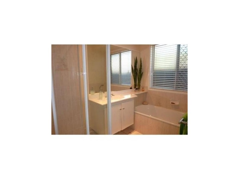 13 Parkleigh Street, Everton Hills QLD 4053