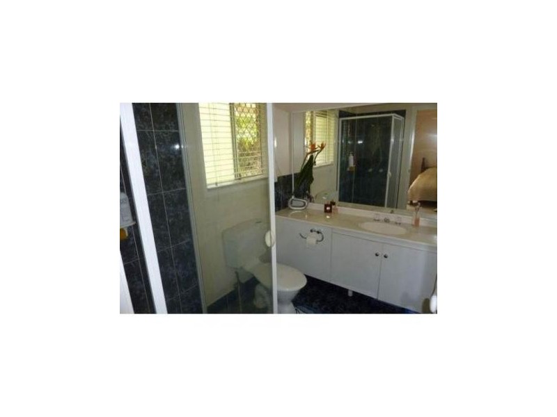 13 Parkleigh Street, Everton Hills QLD 4053