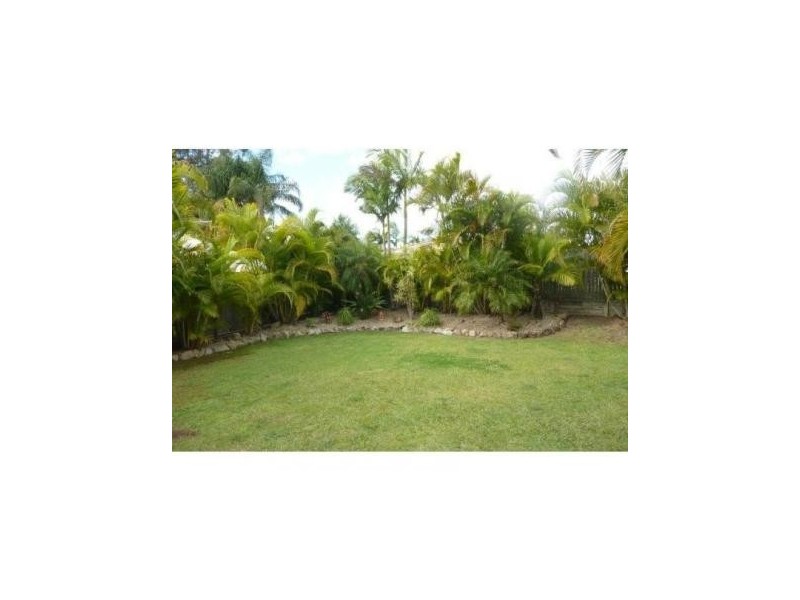 13 Parkleigh Street, Everton Hills QLD 4053