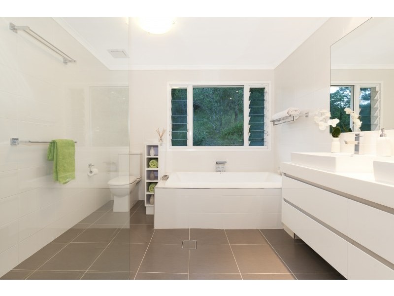 196 Hulcombe Road, Highvale QLD 4520