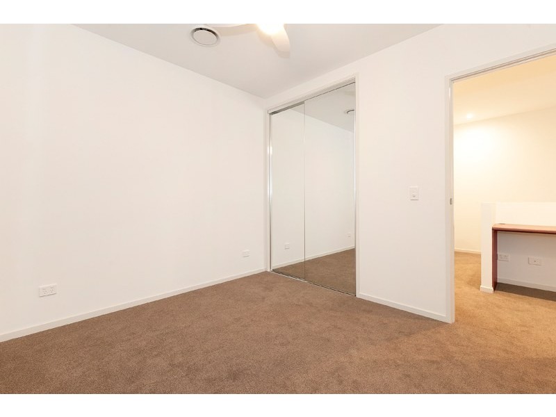 1/23 Albert Street, Woolloongabba QLD 4102