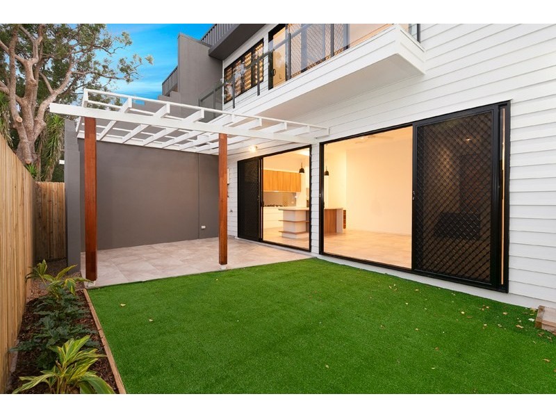 1/23 Albert Street, Woolloongabba QLD 4102