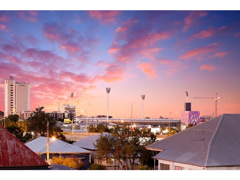 1/23 Albert Street, Woolloongabba QLD 4102