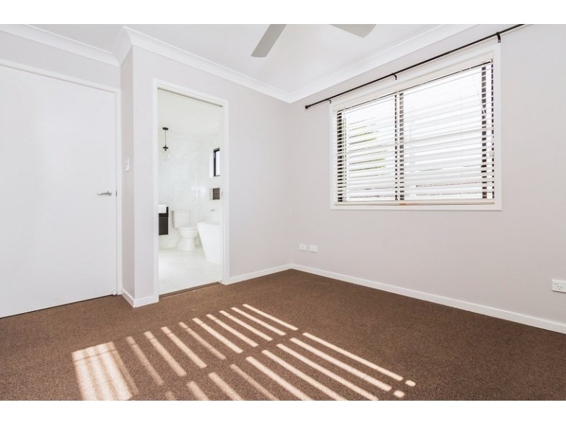 65A Cedar Street, Greenslopes QLD 4120