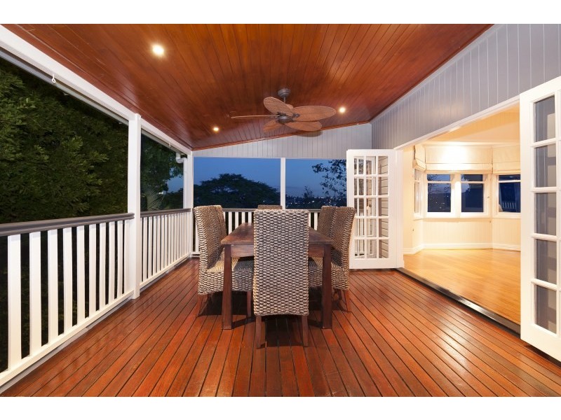 124 Abuklea Street, Newmarket QLD 4051