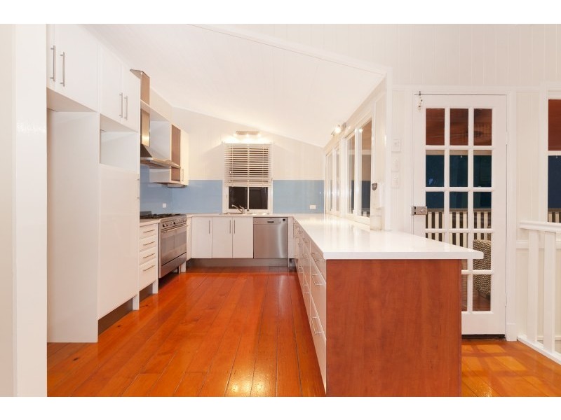 124 Abuklea Street, Newmarket QLD 4051