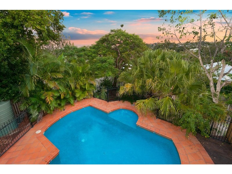 124 Abuklea Street, Newmarket QLD 4051