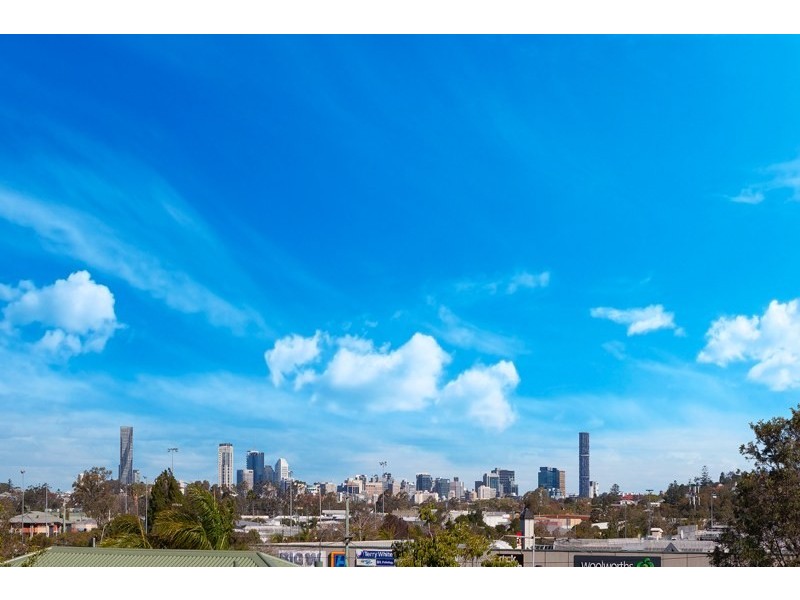 24 Reuben Street, Stafford QLD 4053