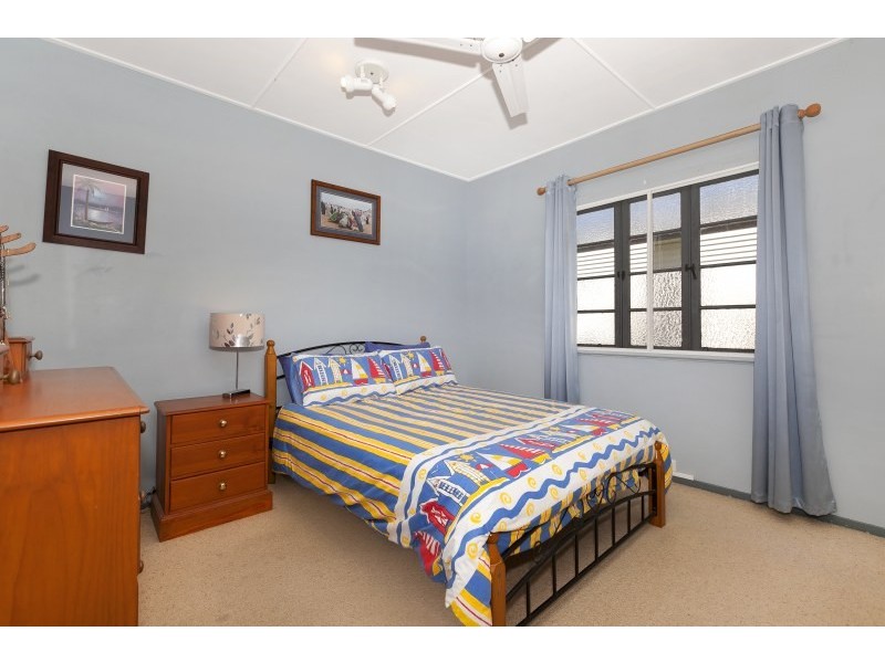 24 Reuben Street, Stafford QLD 4053