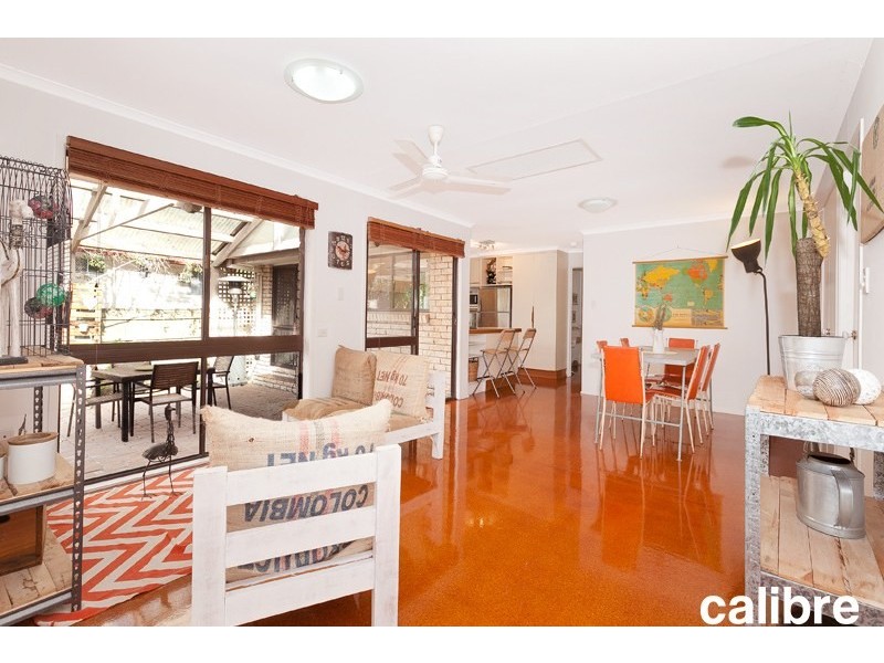 23 Sweetgum Street, Bellbowrie QLD 4070