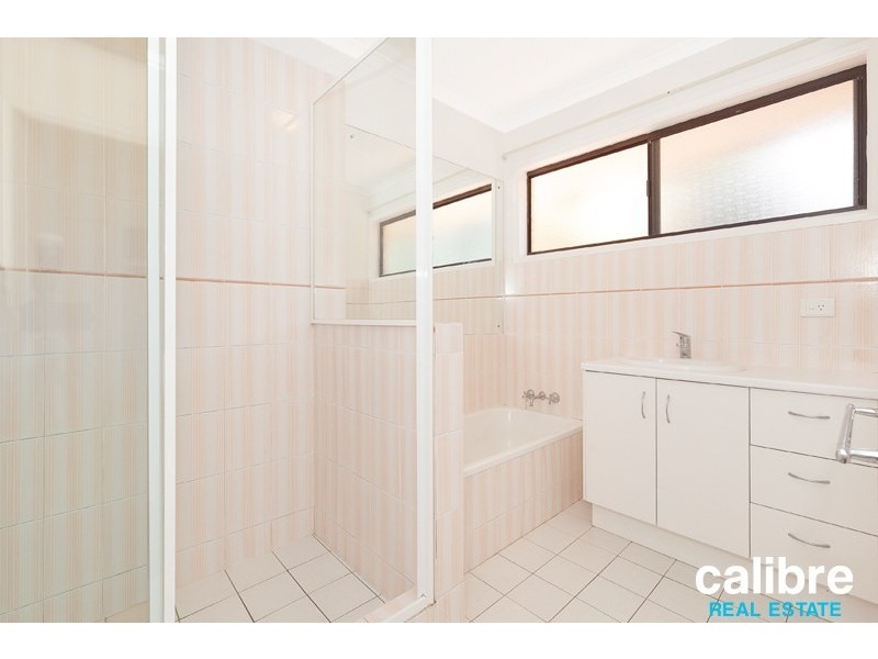 23 Sweetgum Street, Bellbowrie QLD 4070