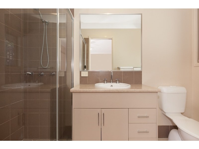 34 Church Road, Bellbowrie QLD 4070